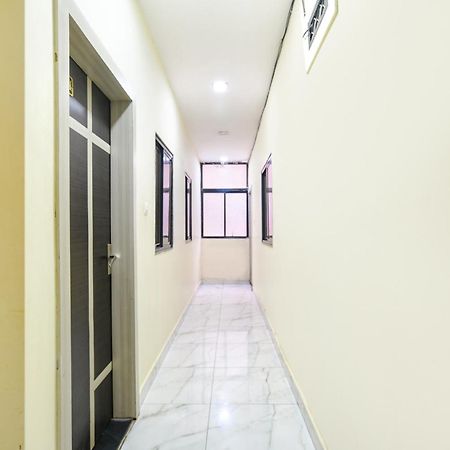 Fabexpress Blue Star Hotel Ujjain Bagian luar foto